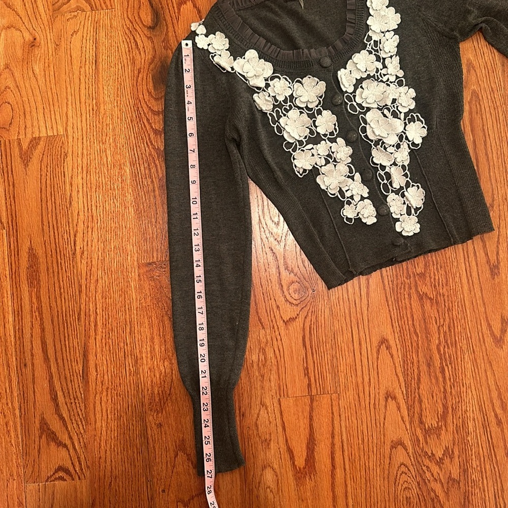 RYU Crochet Cardigan - Picture 8 of 13